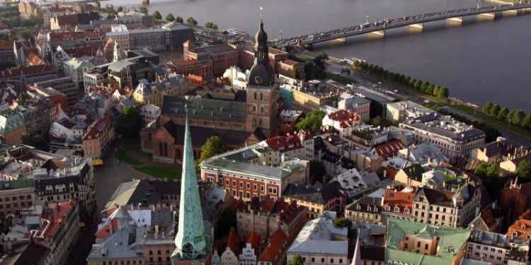 Парламент Латвії все-таки розпустять за корупцію