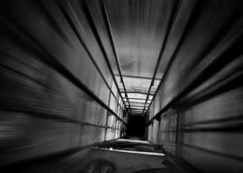 В Одесі зірвалася кабіна ліфта з п'ятьма пасажирами