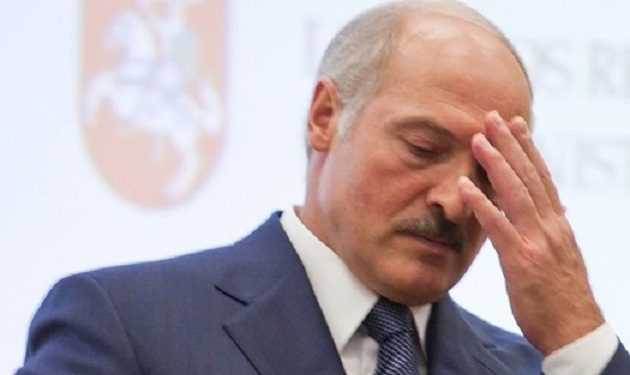 Лукашенко співчуває Медведєву і Януковичу