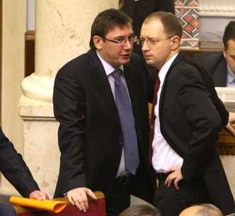 Луценко оприлюднить компромат на представників влади