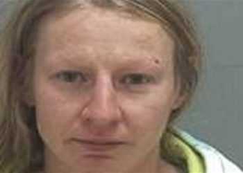 Мати-педофілки намагалася продати невинність дочки