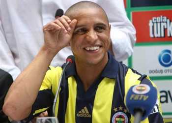 Роберто Карлос планує боротись із расизмом у футболі