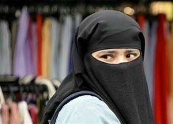 Турецька депутат назвав терористку-смертницю прикладом для наслідування