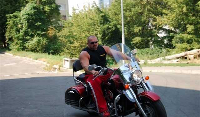 Через нахабних водіїв Вірастюк об'їде на мотоциклі всю Україну