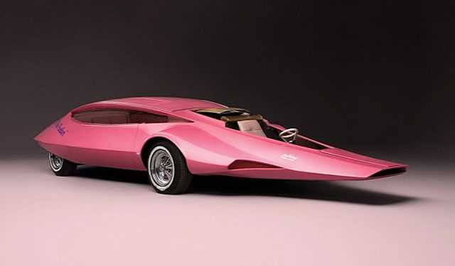 На британському аукціоні продадуть автомобіль «Рожевої пантери»