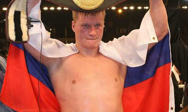 Олександр Повєткін переміг Руслана Чагаєва і став чемпіоном світу