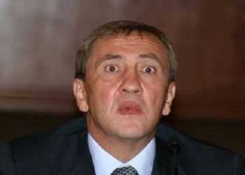 Черновецький залишиться мером Києва незважаючи на подвійне громадянство