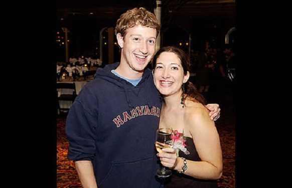 Сестра Цукерберга створить свою соцмережу