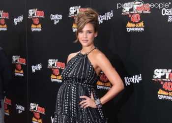 Вагітна Джессіка Альба представила в Голлівуді «Діти шпигунів 4D»