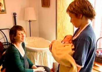 Допоміг братику з'явитись на світ