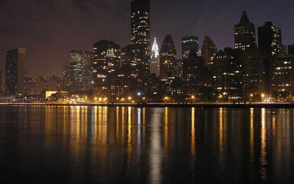 Найбільший мегаполіс США йде під воду