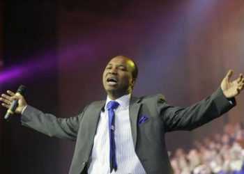 Суд над Аделаджею почнеться через кілька тижнів