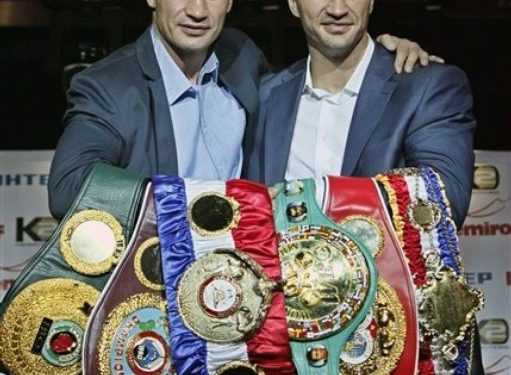 Кличко бажає підвищити показник нокаутів на Адамеку