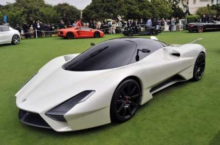 SSC Tuatara з'явилася на Пеббл Біч