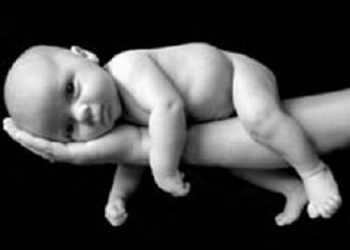 Ще не народжені діти можуть відчувати біль