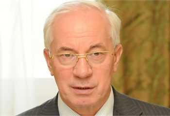 Азаров вимагає відповіді від ЄС: Чому ми повинні збитки нести?