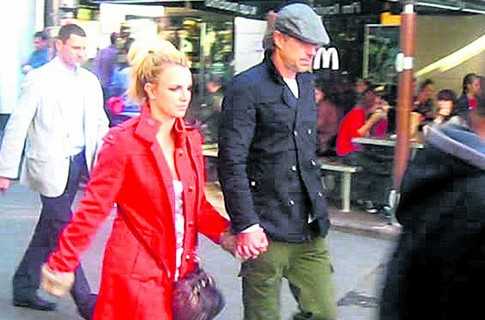 Брітні Спірс гуляла по Хрещатику