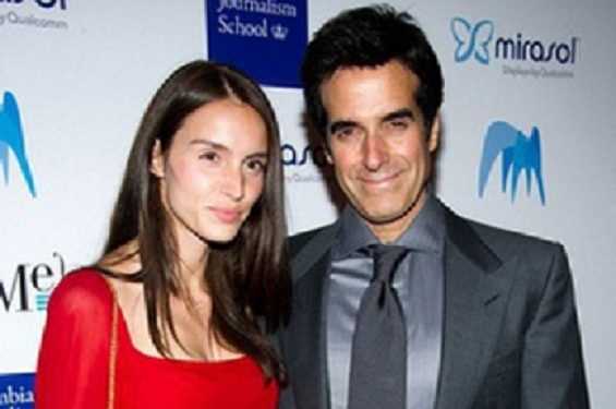 Девід Копперфілд став батьком не без фокусів