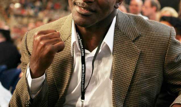 Холіфілд відмовився від титулу заради бою з Повєткіним