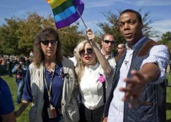 14-річний фанат Леді Гаги наклав на себе руки