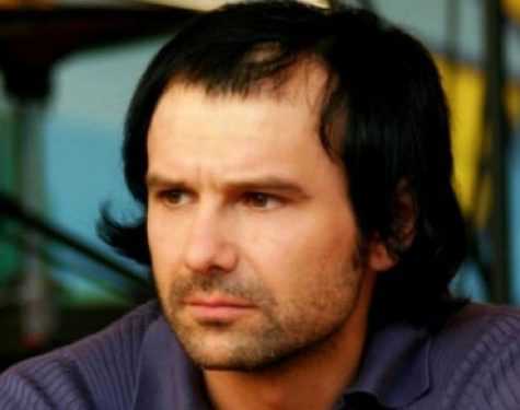 Вакарчук в Луганську відмовився виступати під логотипом Партії регіонів.