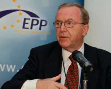 Тимошенко повинна брати участь у виборах 2012 року