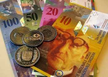 У Швейцарії обговорюється введення золотого франка