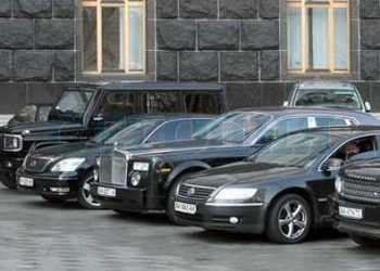 Кабміну пропонують продати частину автопарку