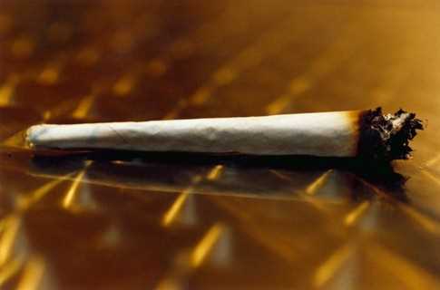 У Голландії хочуть заборонити іноземцям споживати легкі наркотики