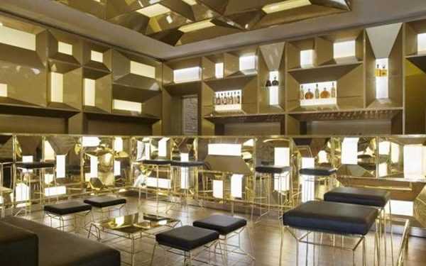 Dolce & Gabbana відкрили ресторан з чистого золота