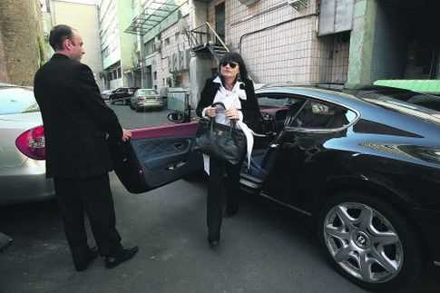 Бідна і нещасна Украіна та її авто. Відео.