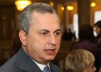 Колесніков запропонував мільйонерам прорекламуватись в метро