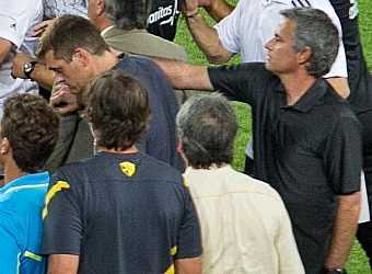 Жозе Мауріньйо все таки покарали за сутичку з помічником Гвардіоли