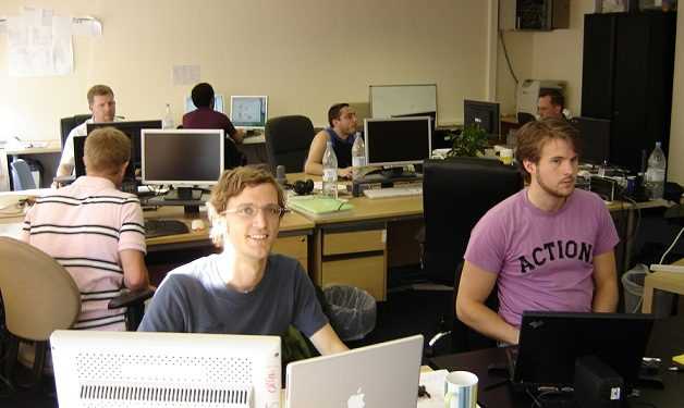 У офісних працівників великий ризик зменшення розмірів мозку