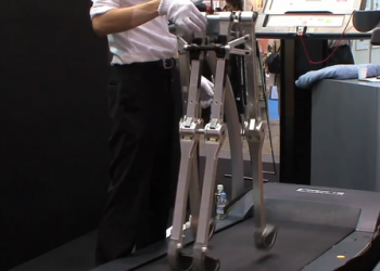 Японці створили механічні ноги, що не використовують електрики