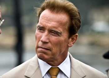 Шварценеггер напише автобіографію