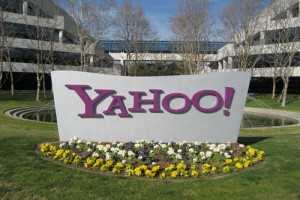 Копманію Yahoo! можуть продати Microsoft або DST