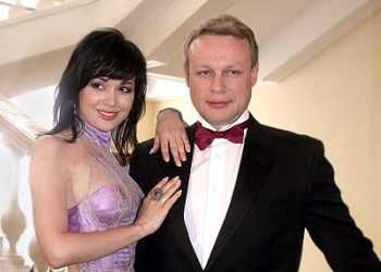 Жигунов та Заворотнюк продають спільний будинок