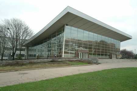 В Донецьку побудують авіатермінал для VIP-персон