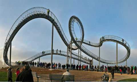 У Німеччині з'явилися американські гірки для пішоходів