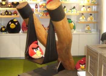 Відкрито перший в світі магазин Angry Birds
