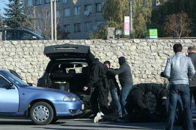 В Тернопільській області впіймали банду торгівців наркотиками