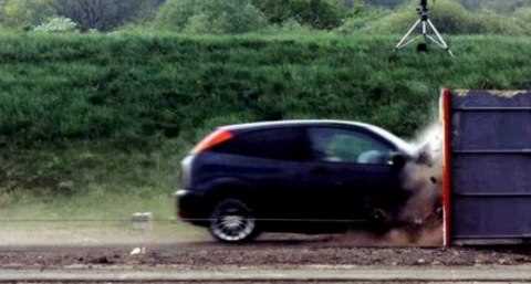 Як Ford Focus проходить crash-тест