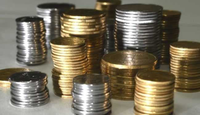 Значну частину доходів бюджету в 2012 р. складуть податкові надходження