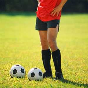 Футбол двома м'ячами