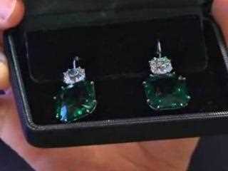 Cережки зі смарагдами продані за рекордну ціну