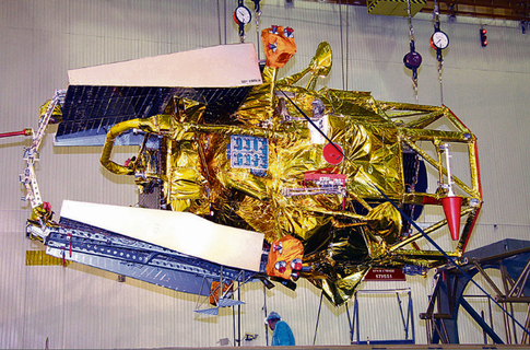 «Фобос-Грунт» може не впасти на Землю, а полетіти до Місяця