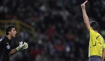 Суддівство — небезпечна робота