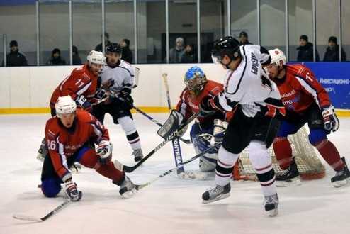 Новини хокею: Донбас громить Сокіл