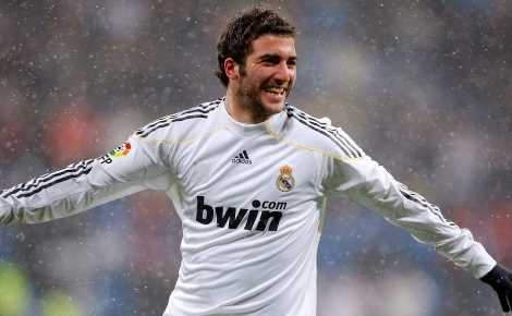 Челсі хоче бачити в своєму складі гравця мадридського Реалу